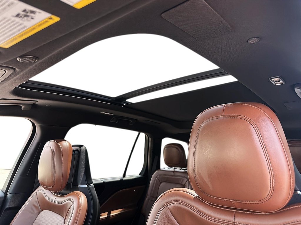 2020 Lincoln Aviator RESERVE AWD-3ROW SUV in Stratford, Ontario - 16 - w1024h768px
