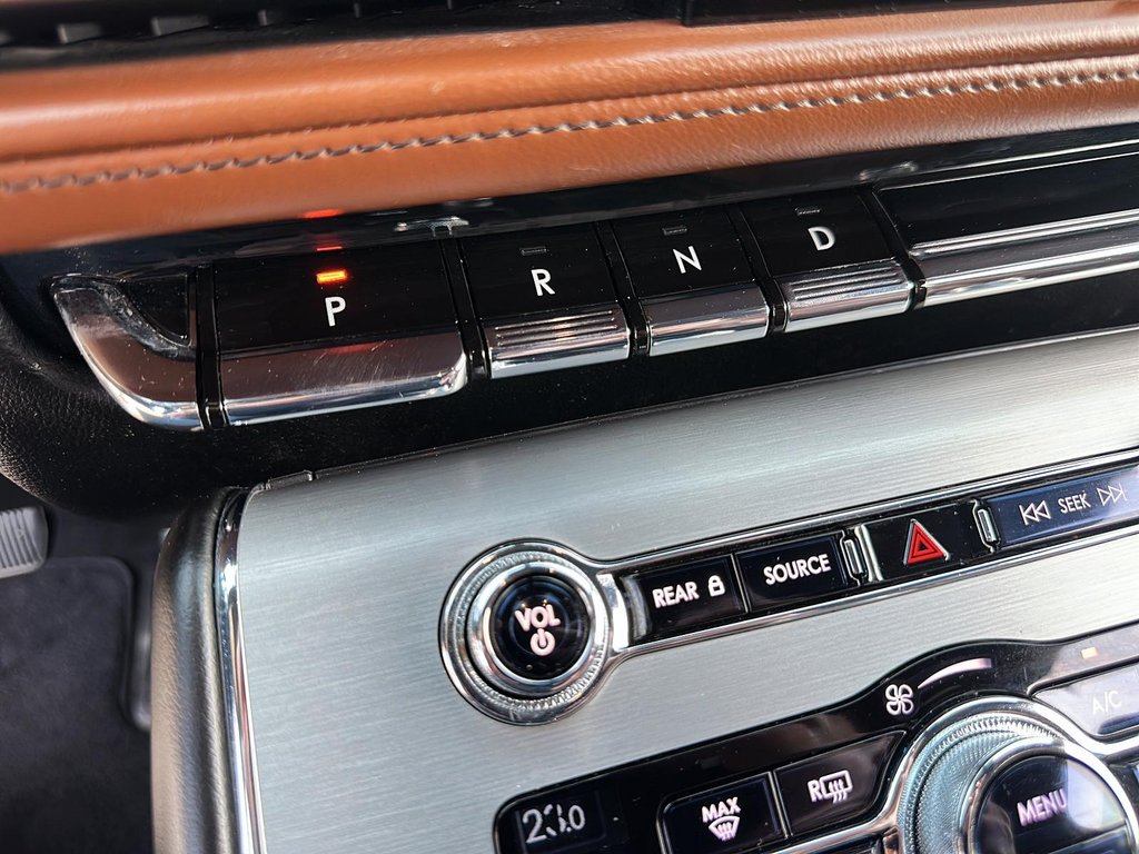 2020 Lincoln Aviator RESERVE AWD-3ROW SUV in Stratford, Ontario - 15 - w1024h768px