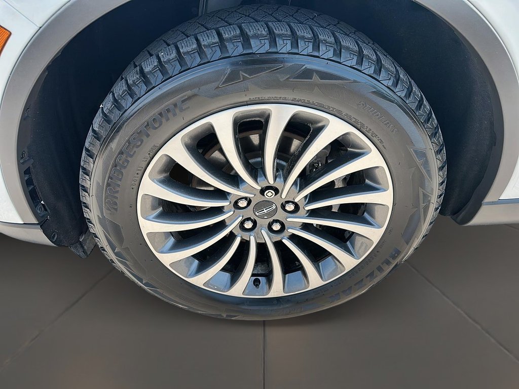 2020 Lincoln Aviator RESERVE AWD-3ROW SUV in Stratford, Ontario - 7 - w1024h768px