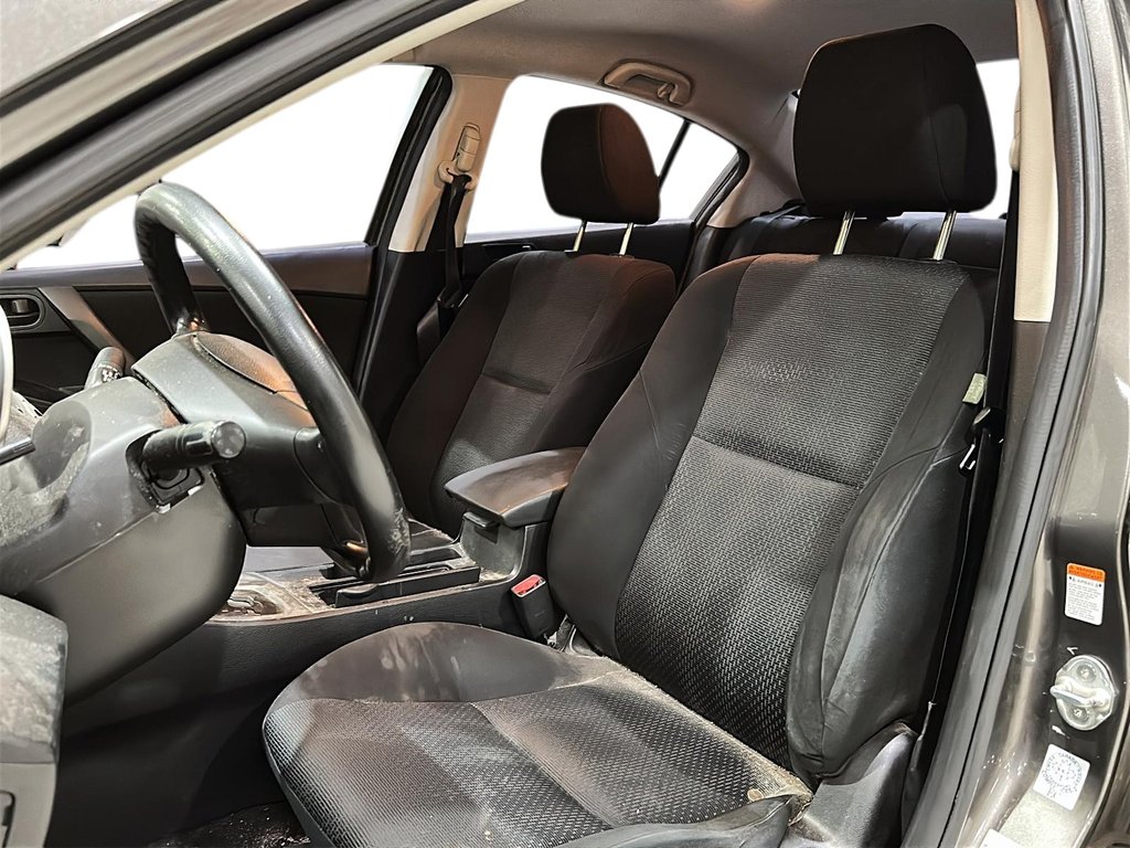 2010 Mazda 3 GS AT in Stratford, Ontario - 8 - w1024h768px