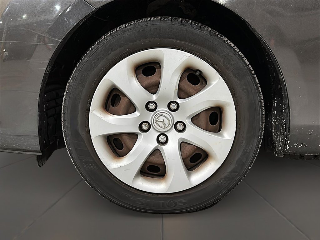 2010 Mazda 3 GS AT in Stratford, Ontario - 7 - w1024h768px