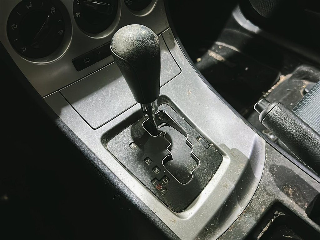 2010 Mazda 3 GS AT in Stratford, Ontario - 14 - w1024h768px