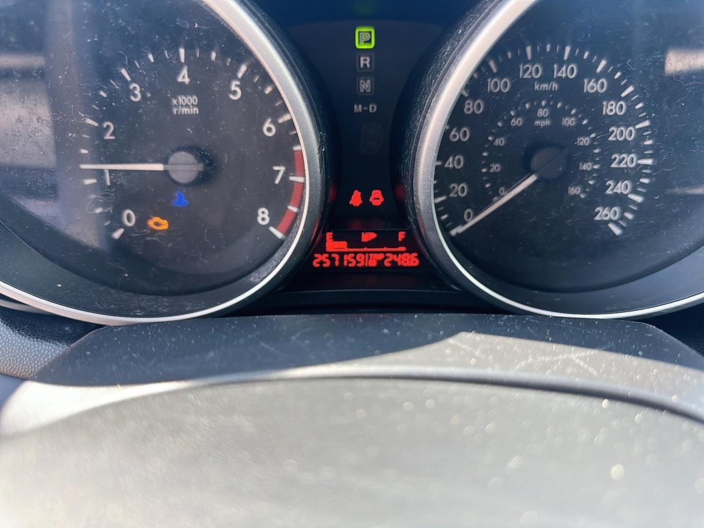 2011 Mazda 3 GX Sedan in Stratford, Ontario - 11 - w1024h768px