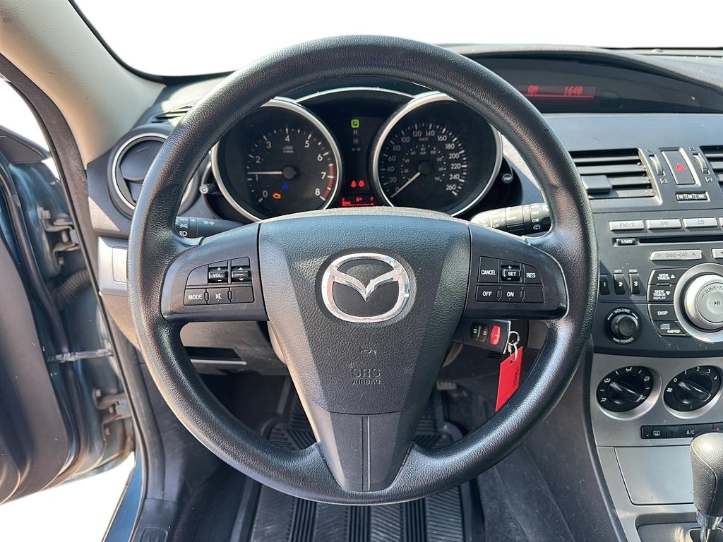 2011 Mazda 3 GX Sedan in Stratford, Ontario - 10 - w1024h768px
