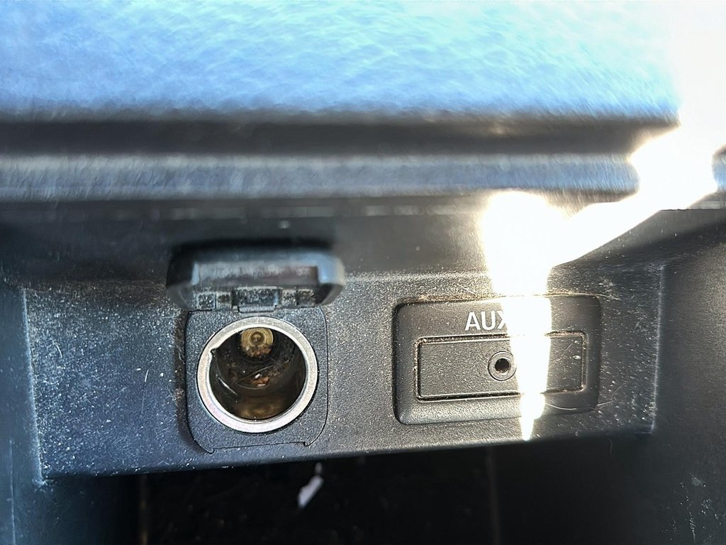 2010 Mazda 6 GS AT Sedan in Stratford, Ontario - 15 - w1024h768px