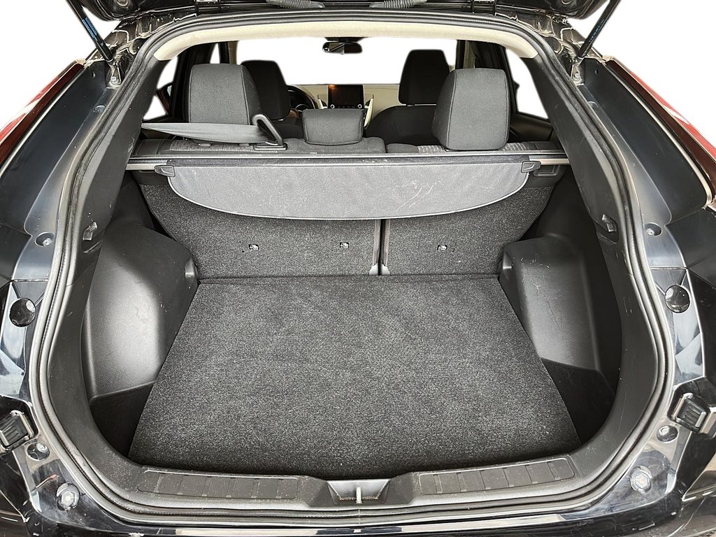 2022 Mitsubishi Eclipse Cross ES AWC SUV in Stratford, Ontario - 6 - w1024h768px