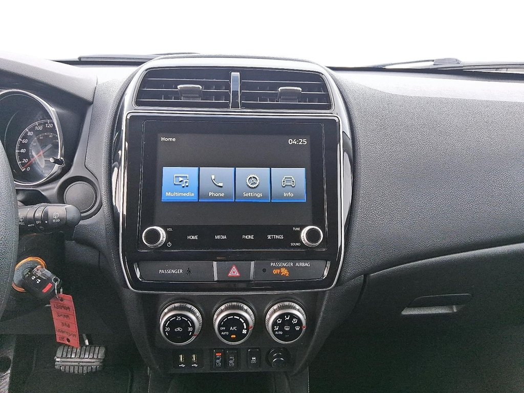 2023 Mitsubishi RVR ES in Stratford, Ontario - 15 - w1024h768px