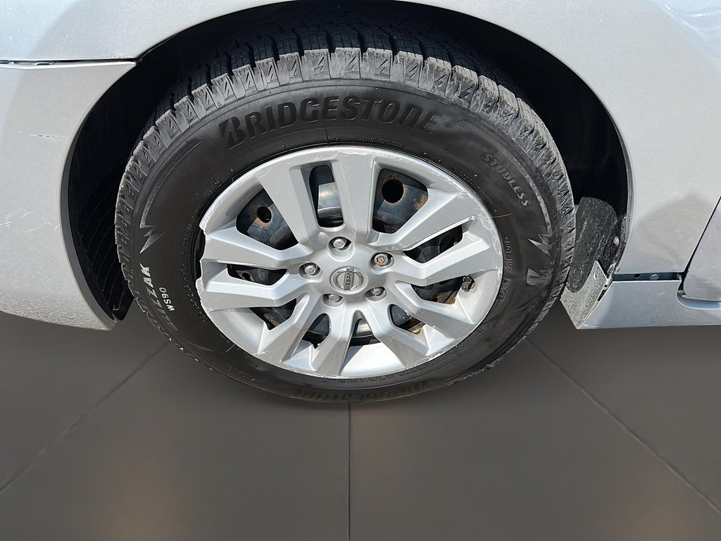 2013 Nissan Altima 2.5 CVT Sedan in Stratford, Ontario - 6 - w1024h768px