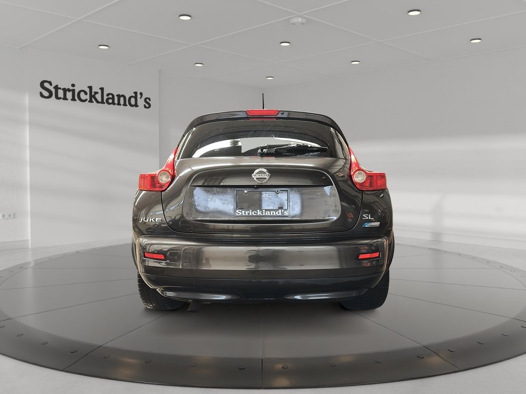2011 Nissan Juke SL in Stratford, Ontario - 3 - w1024h768px