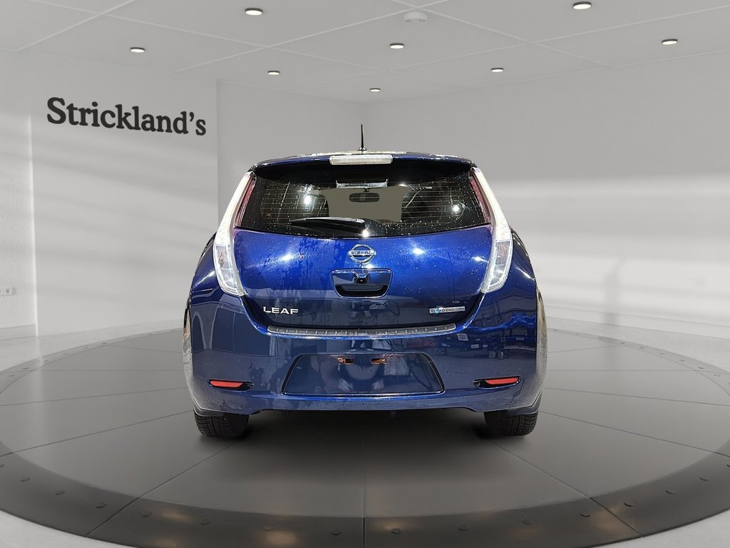 2016 Nissan LEAF SL in Stratford, Ontario - 3 - w1024h768px