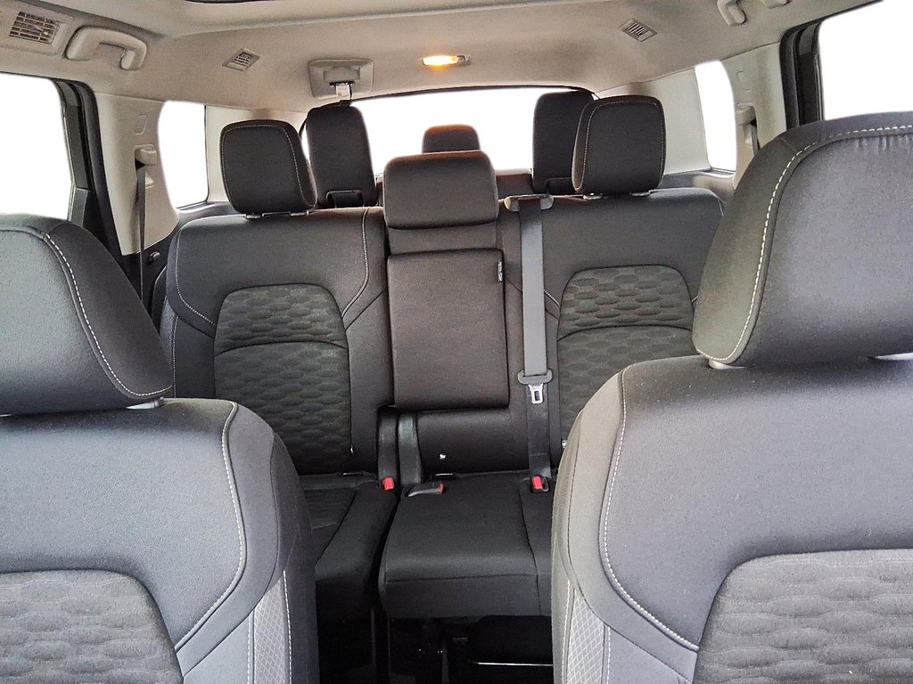 2024 Nissan Pathfinder SV AWD-3ROW SUV in Stratford, Ontario - 11 - w1024h768px