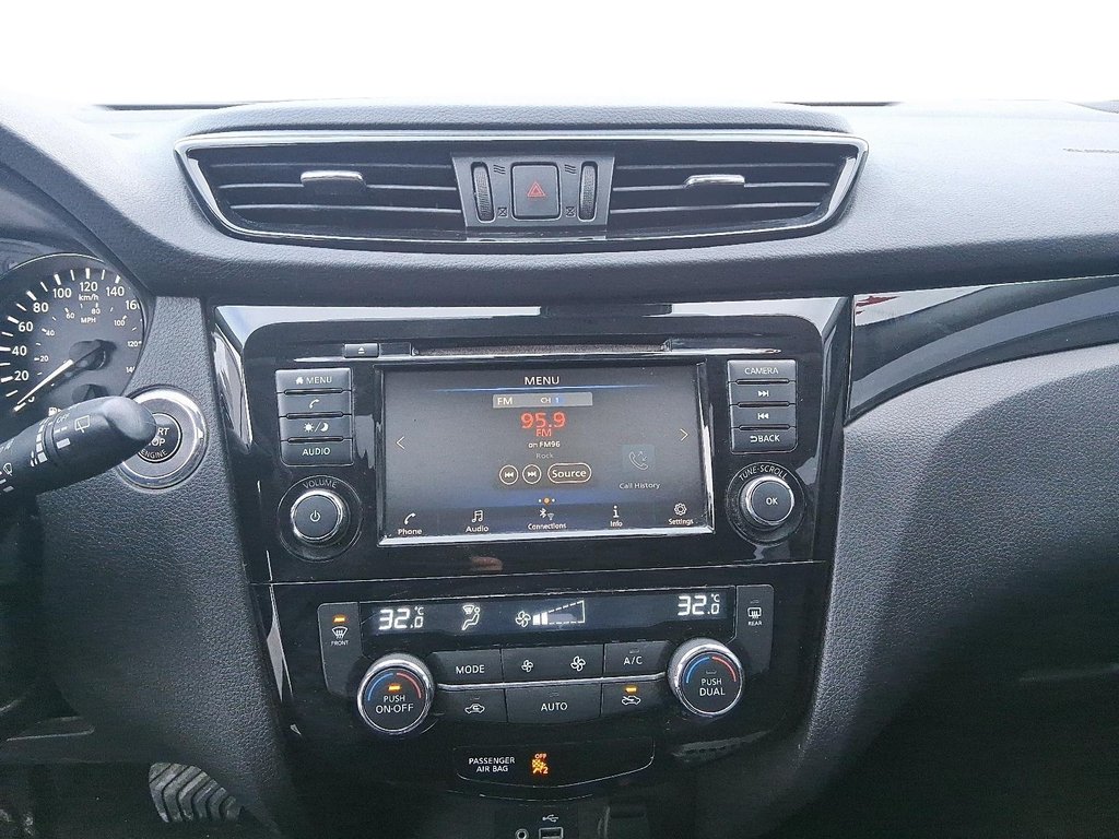 2019 Nissan Qashqai SV in Stratford, Ontario - 16 - w1024h768px