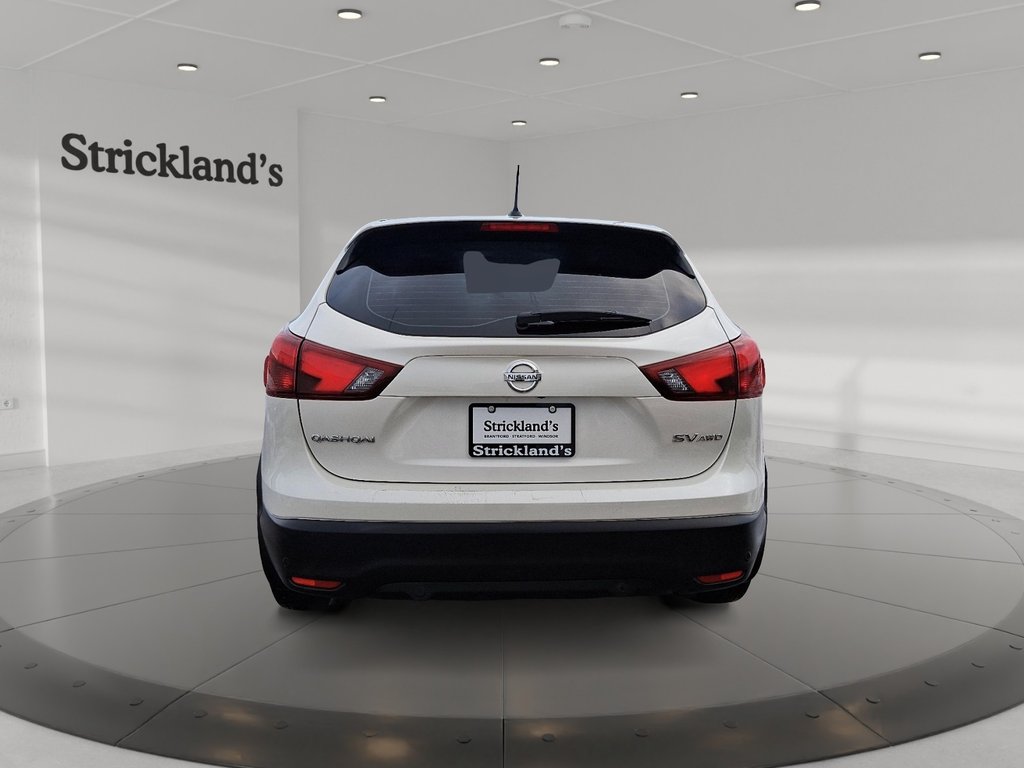 2019 Nissan Qashqai SV in Stratford, Ontario - 3 - w1024h768px
