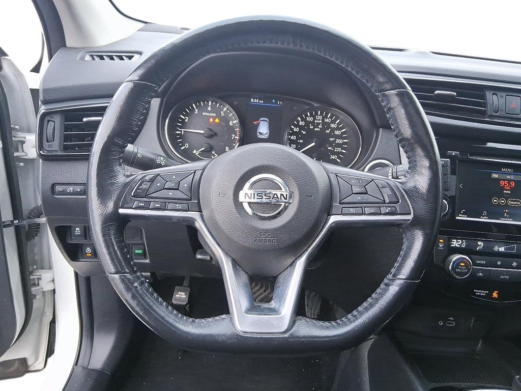 2019 Nissan Qashqai SV in Stratford, Ontario - 13 - w1024h768px