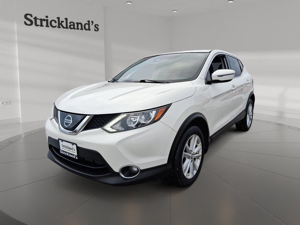 2019 Nissan Qashqai SV in Stratford, Ontario - 1 - w1024h768px