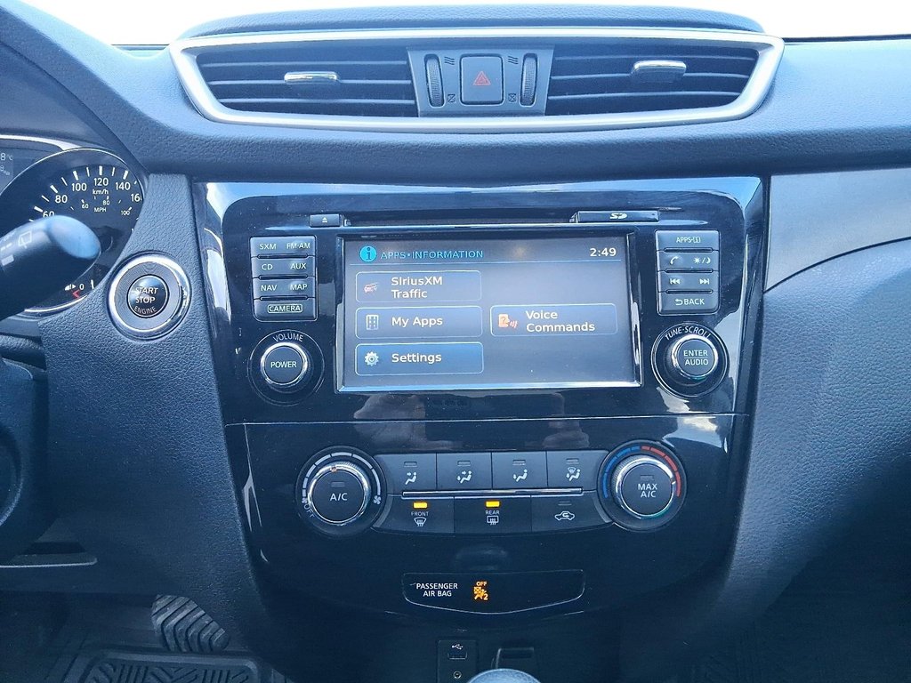 2014 Nissan Rogue SV AWD in Stratford, Ontario - 16 - w1024h768px