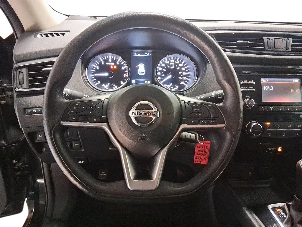 2017 Nissan Rogue S AWD CVT in Stratford, Ontario - 12 - w1024h768px