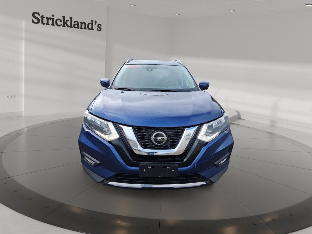2020 Nissan Rogue SV AWD in Stratford, Ontario - 2 - w1024h768px