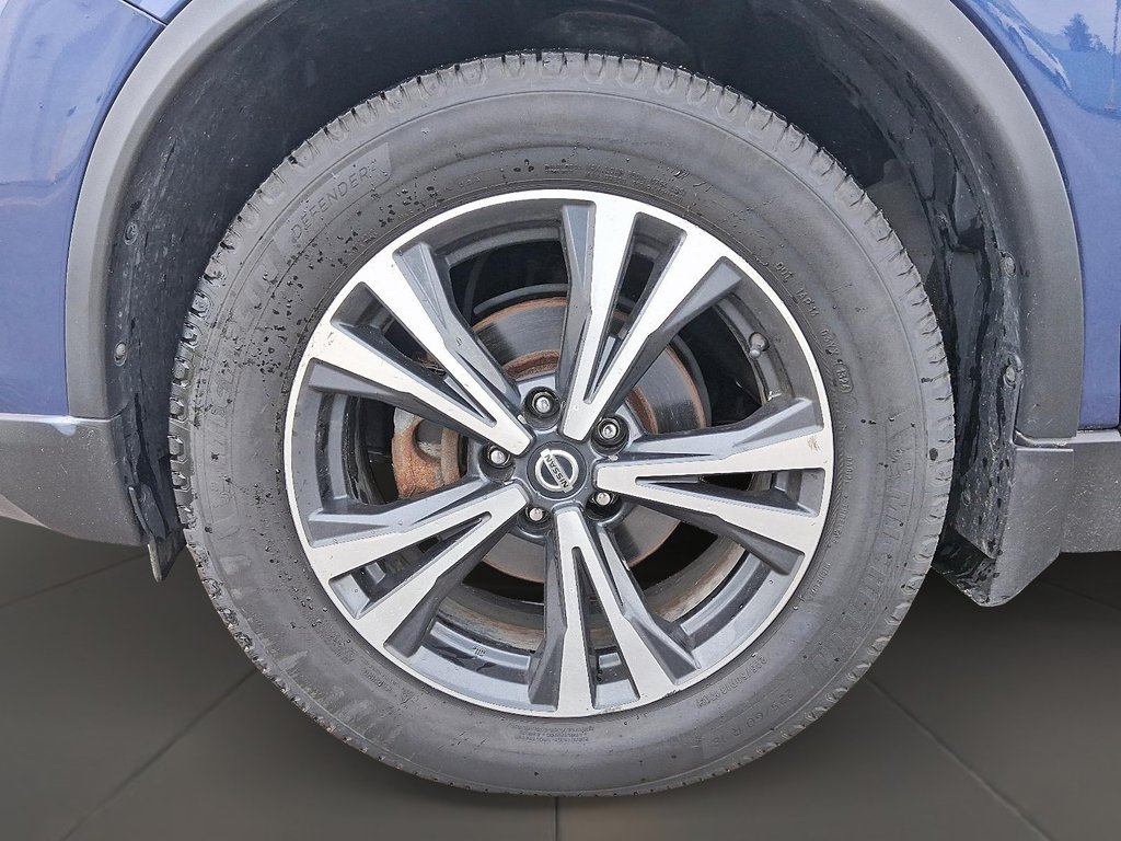 2020 Nissan Rogue SV AWD in Stratford, Ontario - 7 - w1024h768px