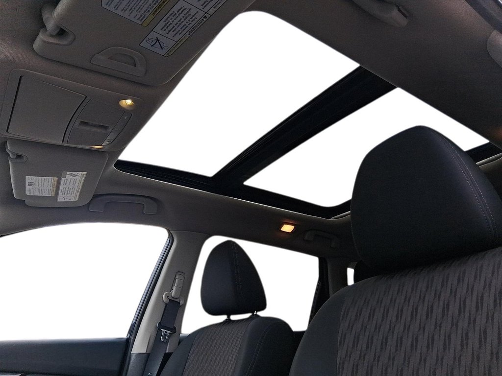 2020 Nissan Rogue SV AWD in Stratford, Ontario - 17 - w1024h768px