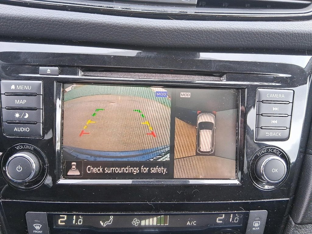 2020 Nissan Rogue SV AWD in Stratford, Ontario - 18 - w1024h768px