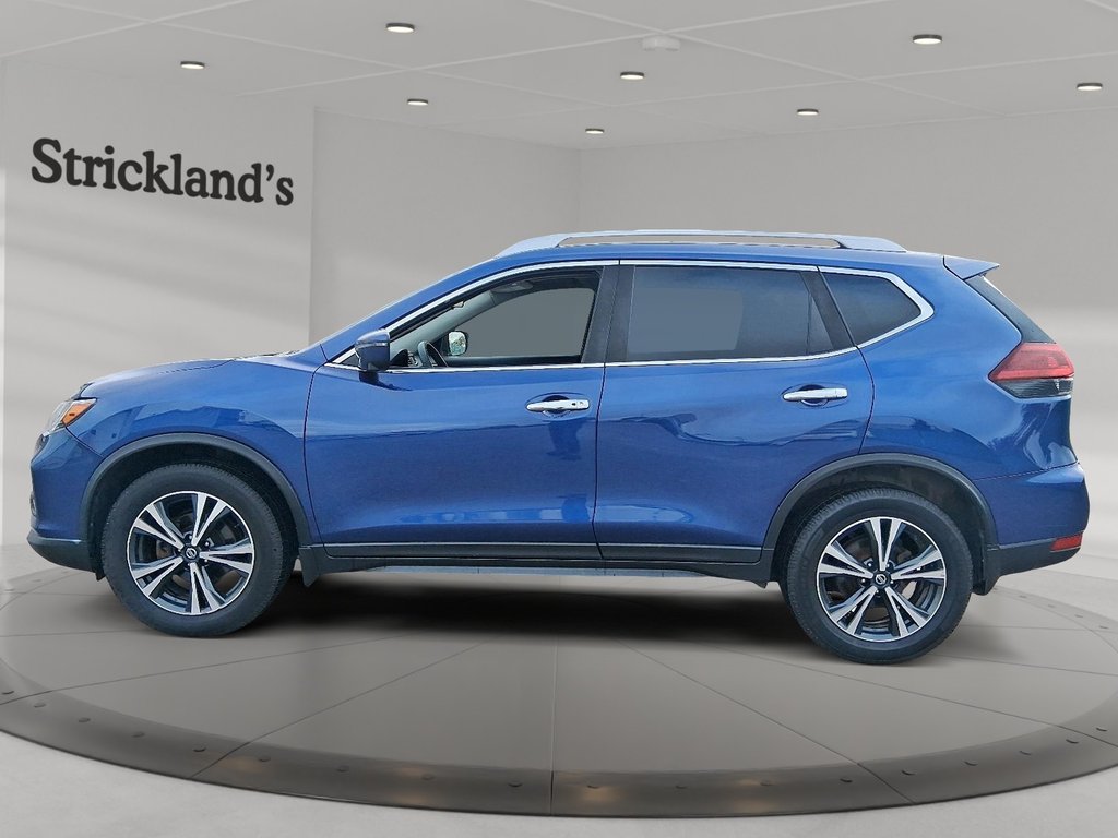 2020 Nissan Rogue SV AWD in Stratford, Ontario - 5 - w1024h768px