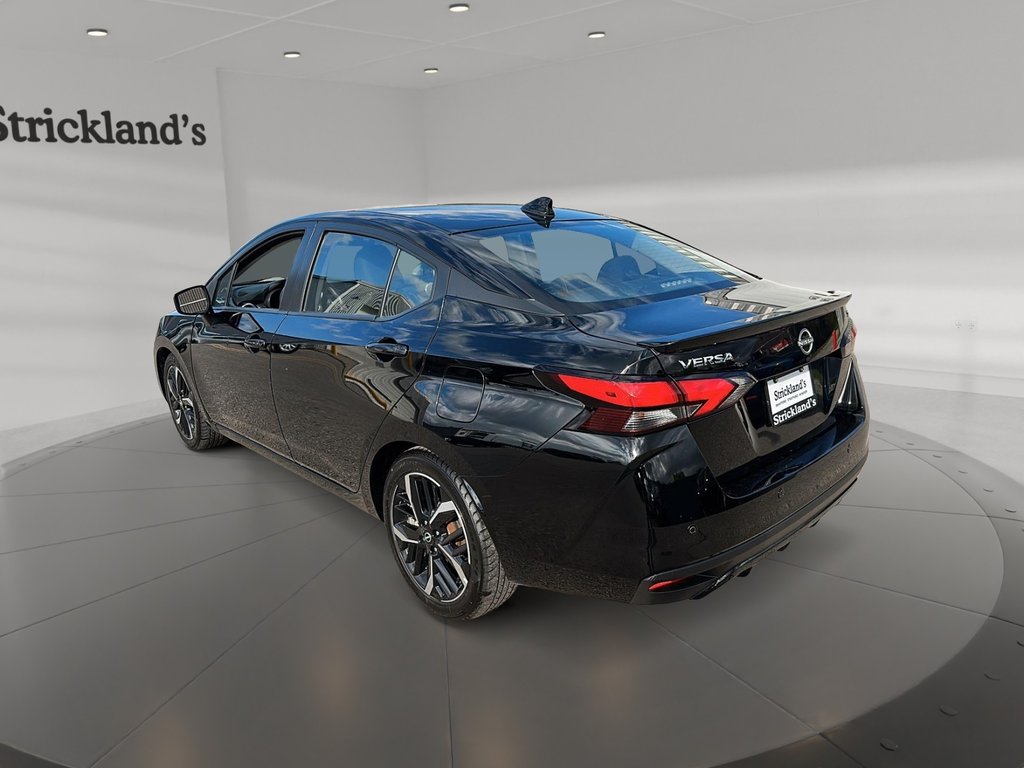 2023 Nissan Versa SR SVT Sedan in Stratford, Ontario - 4 - w1024h768px