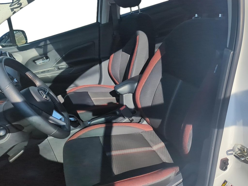 2023 Nissan Versa SR CVT in Stratford, Ontario - 9 - w1024h768px