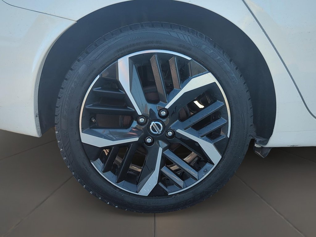 2023 Nissan Versa SR CVT in Stratford, Ontario - 7 - w1024h768px