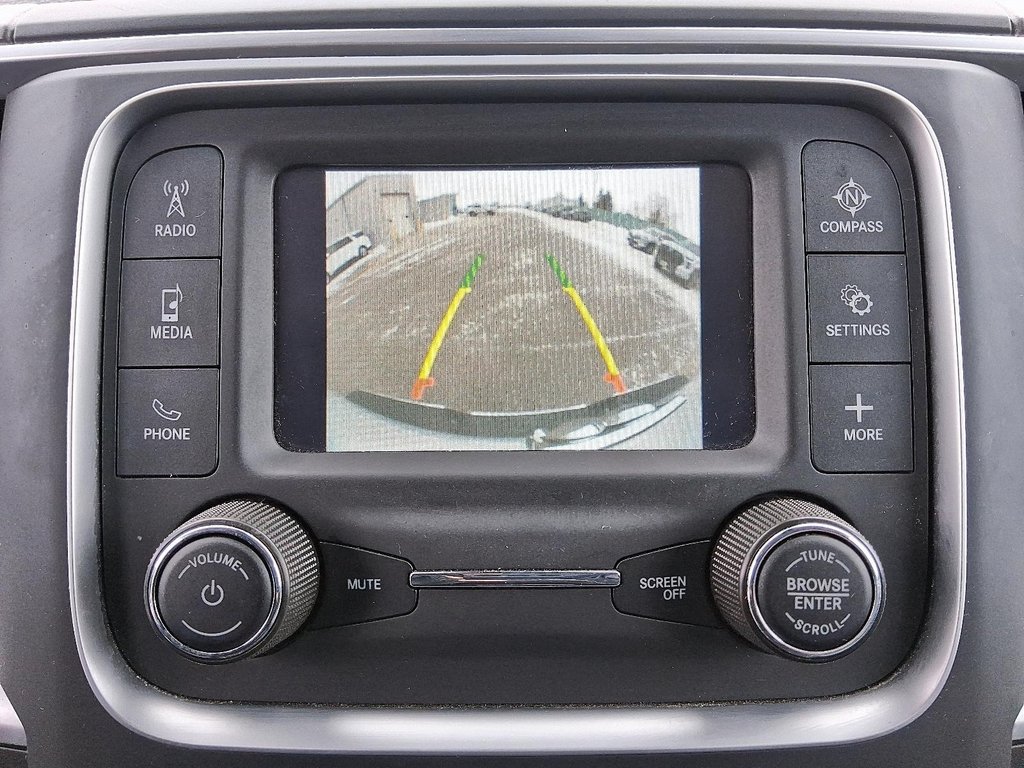 2023 Ram 1500 CREW CAB 4X4 SLT in Stratford, Ontario - 20 - w1024h768px