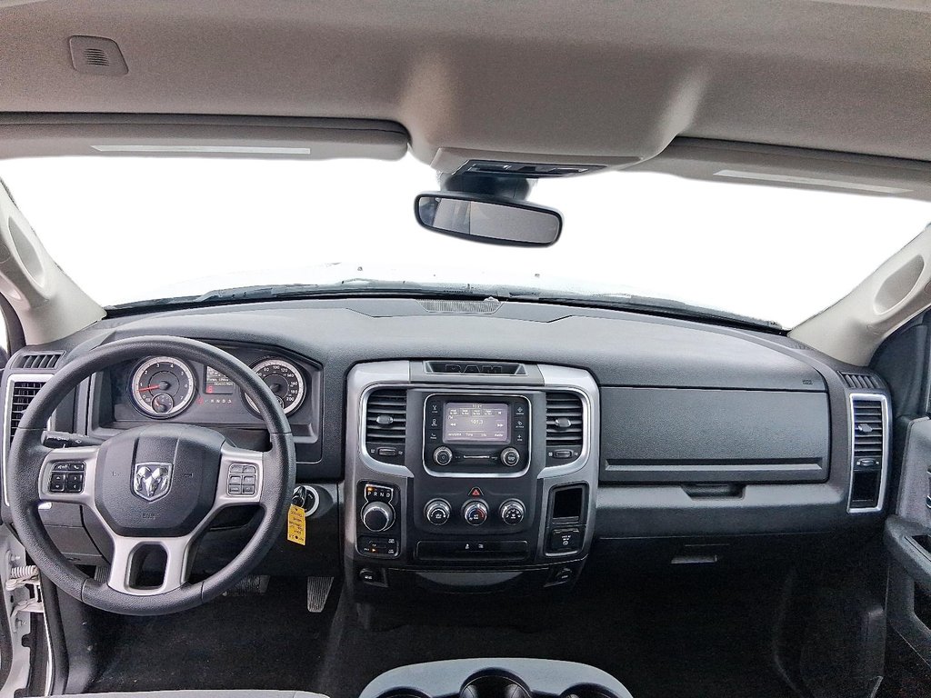 2023 Ram 1500 CREW CAB 4X4 SLT in Stratford, Ontario - 11 - w1024h768px