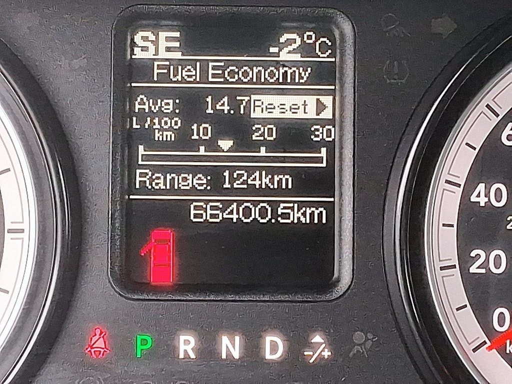 2023 Ram 1500 CREW CAB 4X4 SLT in Stratford, Ontario - 14 - w1024h768px