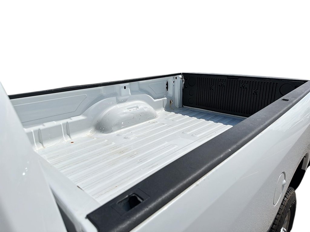 2019 Ram 2500 BIG HORN 4X4 Truck in Stratford, Ontario - 17 - w1024h768px