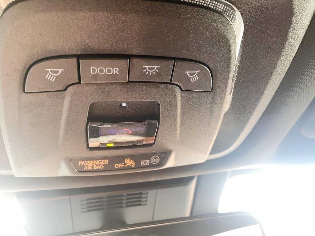 2023 Subaru Solterra PUE AWD SUV in Stratford, Ontario - 18 - w1024h768px