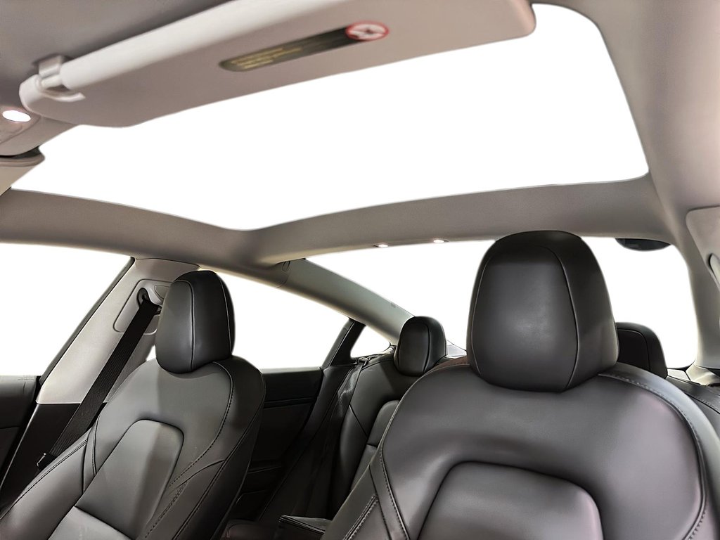 2023 Tesla Model 3 RWD in Stratford, Ontario - 15 - w1024h768px