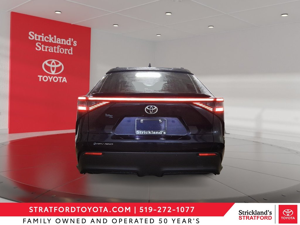 2026 Toyota bZ XLE AWD in Stratford, Ontario - 3 - w1024h768px