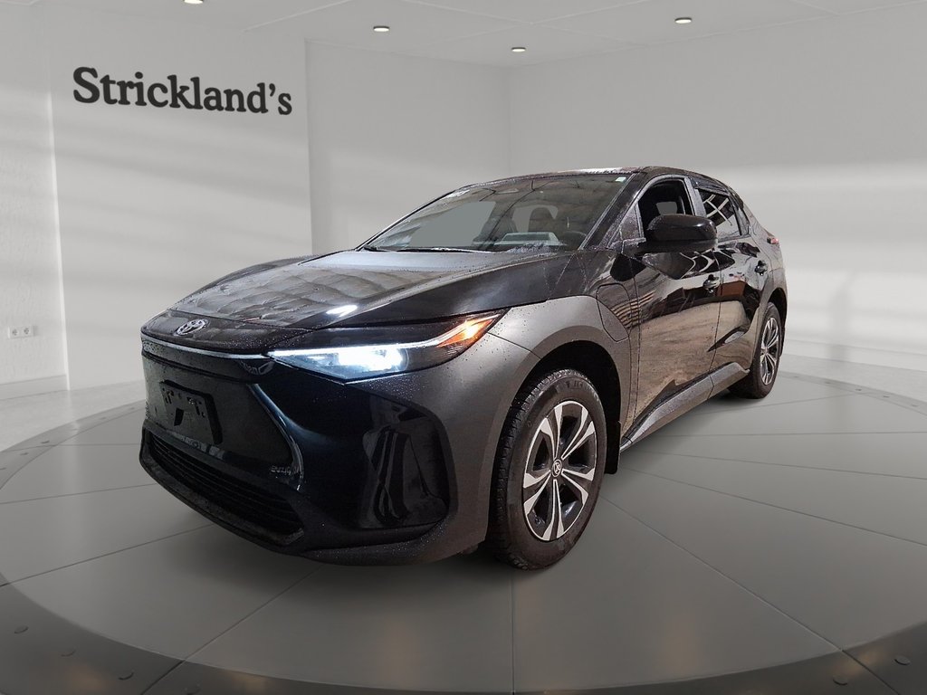 2023 Toyota bZ4X XLE AWD in Stratford, Ontario - 1 - w1024h768px