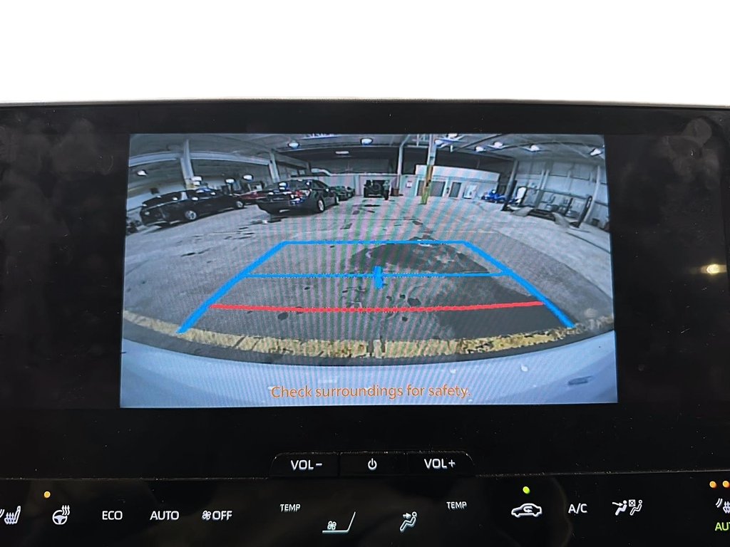 2024 Toyota bZ4X LE in Stratford, Ontario - 15 - w1024h768px