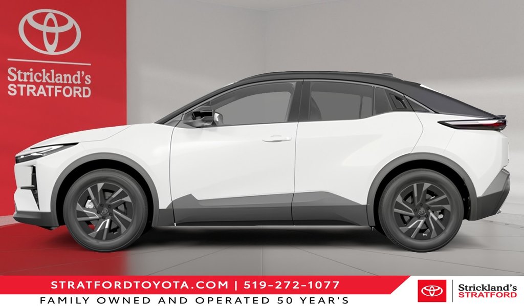 2026 Toyota C-HR XSE in Stratford, Ontario - 2 - w1024h768px