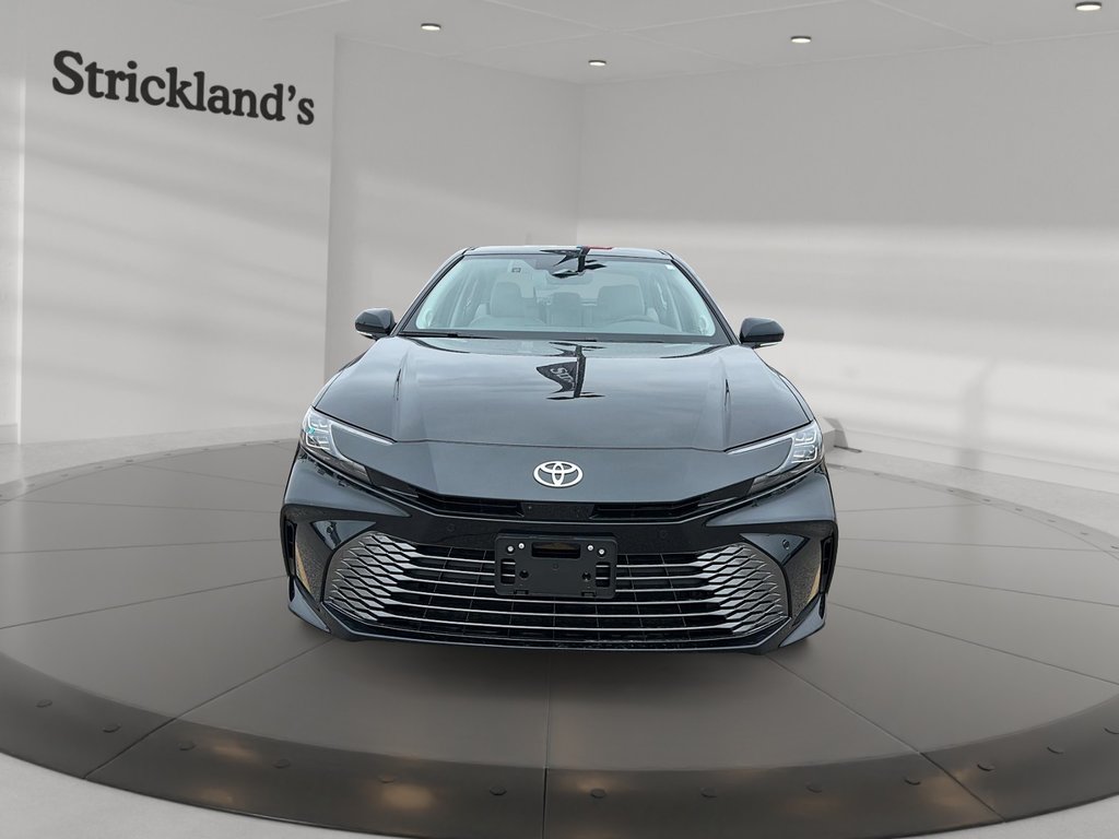 2025 Toyota Camry Hybrid XLE AWD in Stratford, Ontario - 2 - w1024h768px