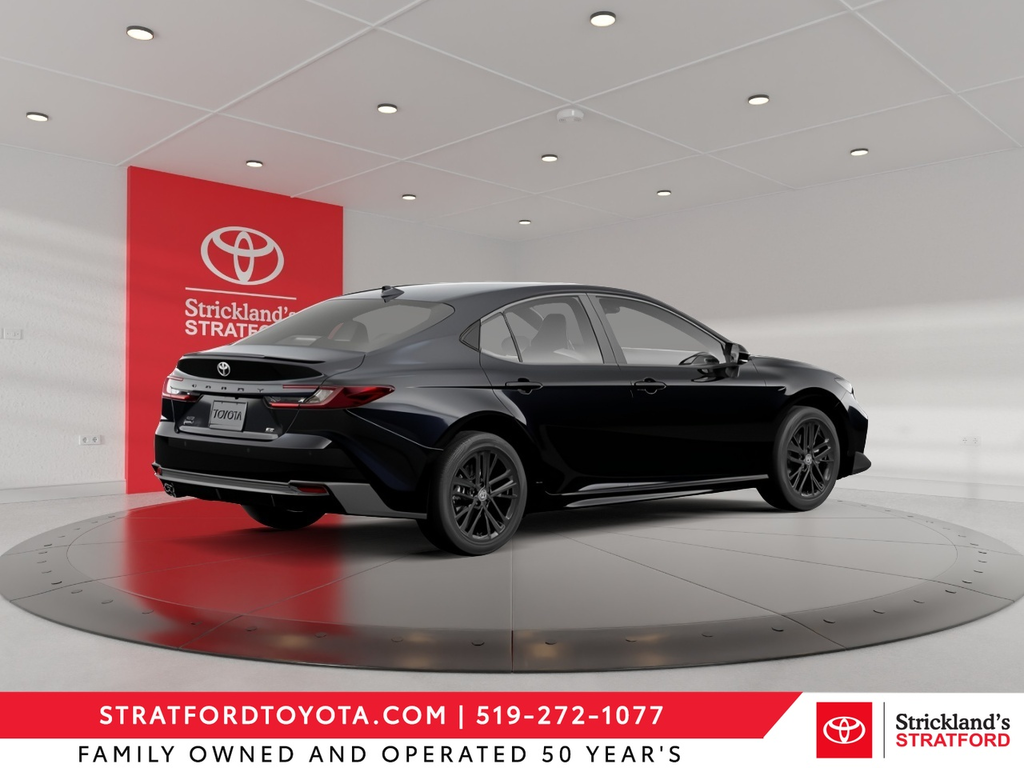 2026 Toyota Camry Hybrid SE Upgrade AWD in Stratford, Ontario - 3 - w1024h768px