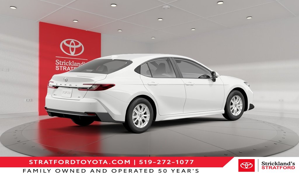 2026 Toyota Camry Hybrid SE in Stratford, Ontario - 3 - w1024h768px