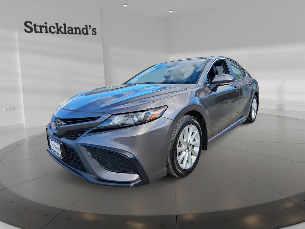 2024 Toyota Camry SE AWD in Stratford, Ontario - 1 - w1024h768px