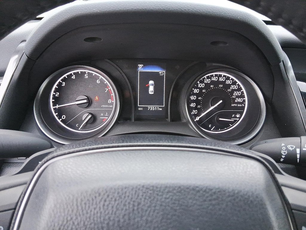 2024 Toyota Camry SE in Stratford, Ontario - 14 - w1024h768px