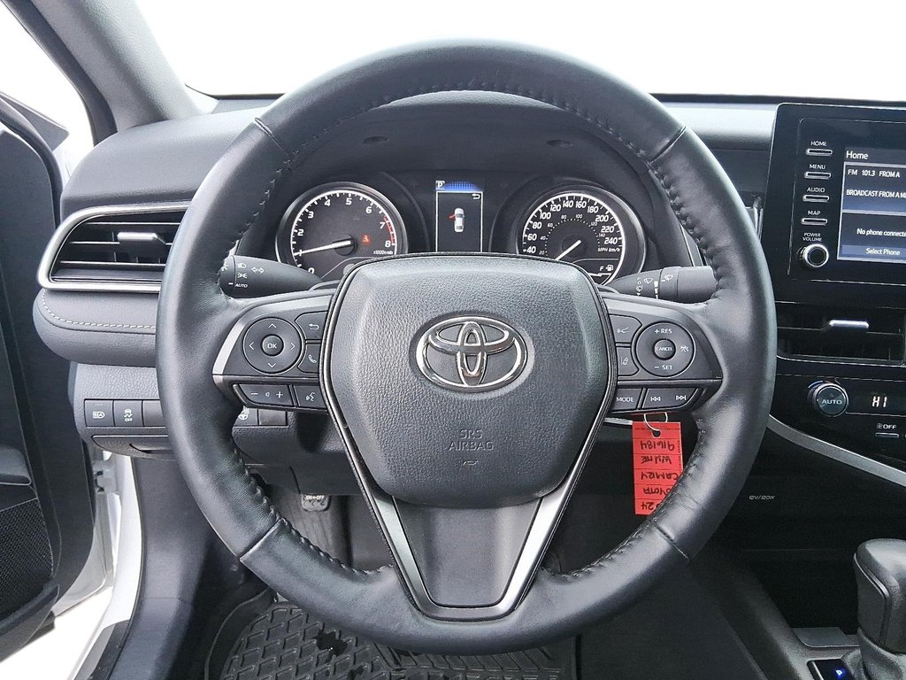 2024 Toyota Camry SE in Stratford, Ontario - 12 - w1024h768px
