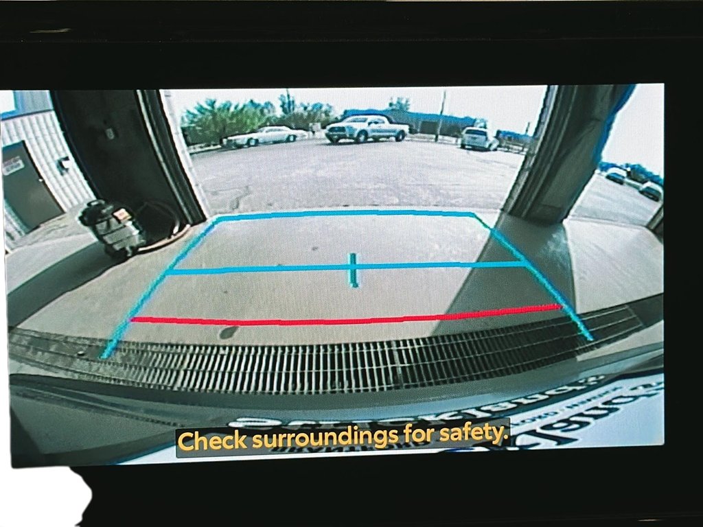 2024 Toyota Corolla Cross LE AWD in Stratford, Ontario - 16 - w1024h768px