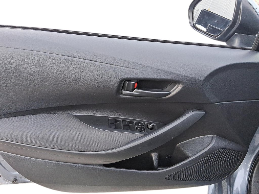 2024 Toyota Corolla Hybrid LE HYBRID in Stratford, Ontario - 11 - w1024h768px