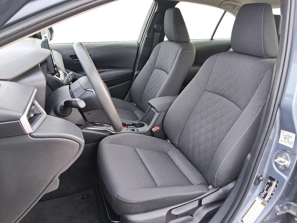 2024 Toyota Corolla Hybrid LE HYBRID in Stratford, Ontario - 8 - w1024h768px