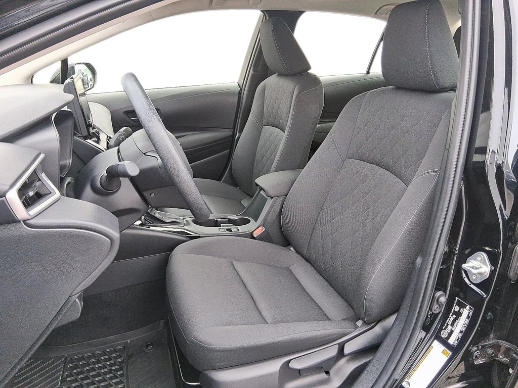 2025 Toyota Corolla Hybrid Le Hybrid in Stratford, Ontario - 8 - w1024h768px