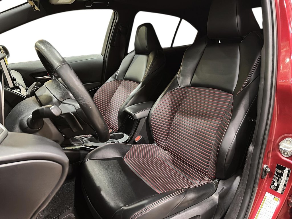 2023 Toyota Corolla XSE CVT in Stratford, Ontario - 8 - w1024h768px